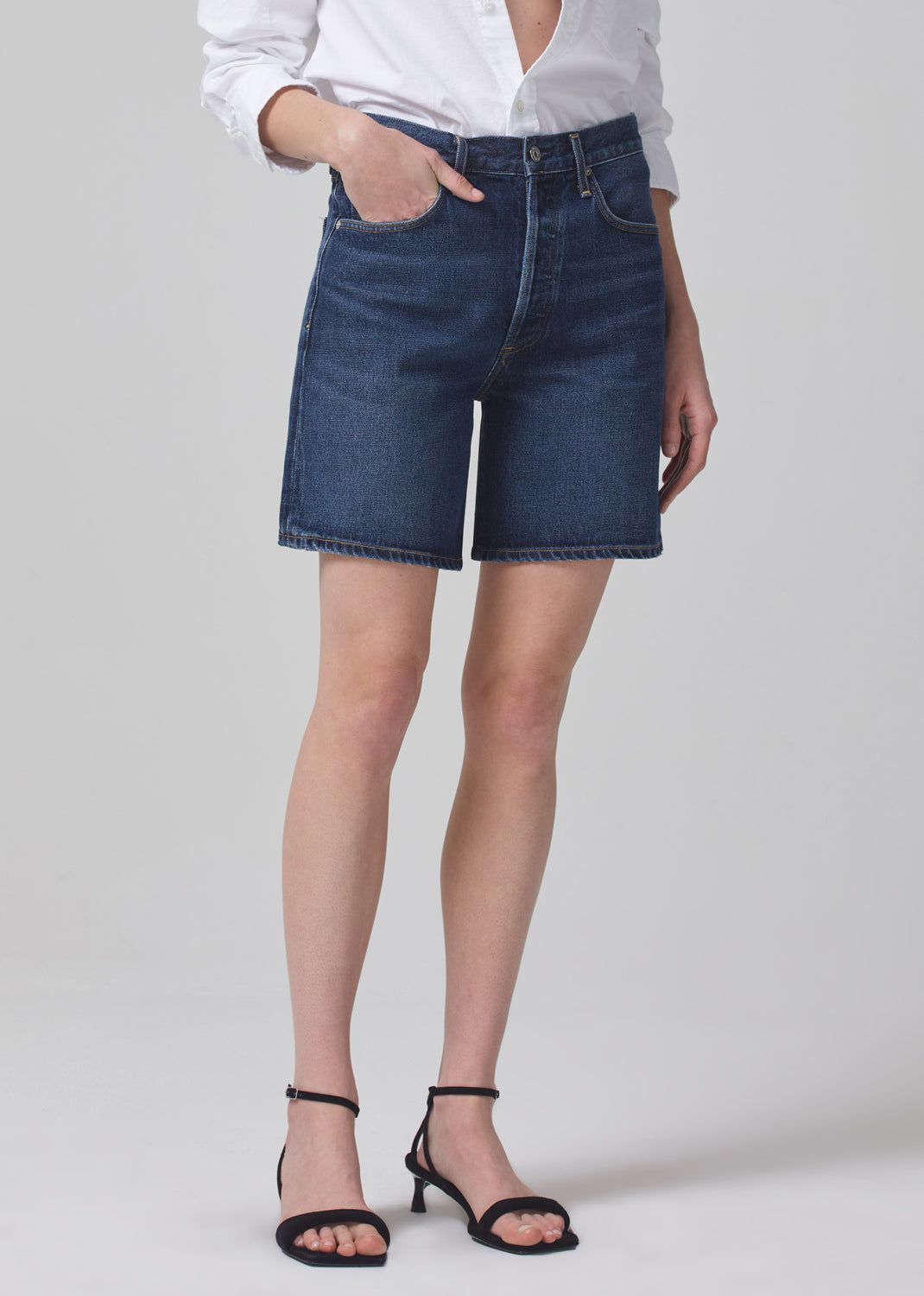 Camilla Short in Schnaps sold by Citizens Of Humanity product image thumbnail 4