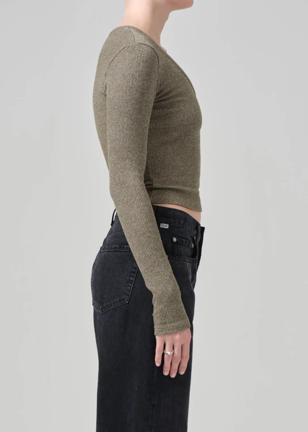 Emma V-Neck in Costes sold by Citizens Of Humanity product image thumbnail 3