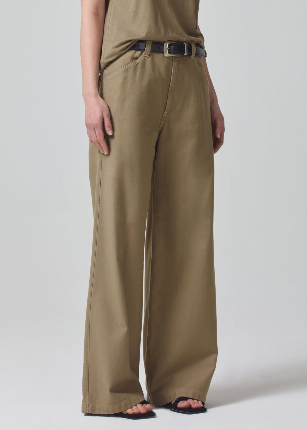 Paloma Utility Trouser in Dark Cocolette sold by Citizens Of Humanity product image thumbnail 5