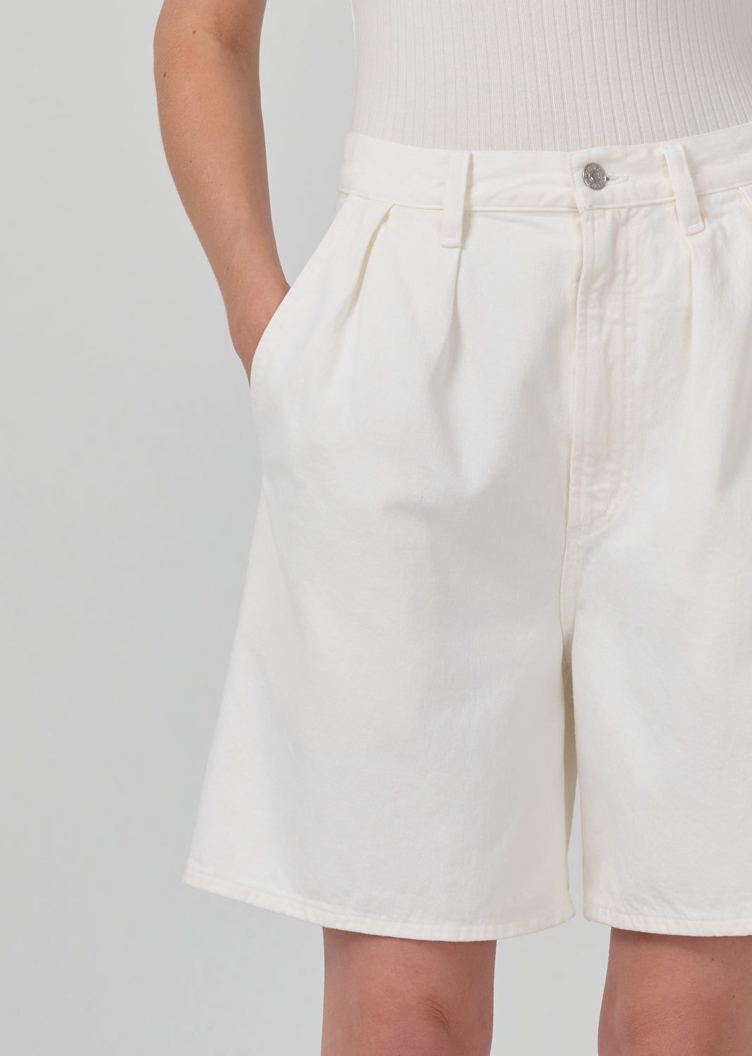 Maritzy Short in Tulip sold by Citizens Of Humanity product image thumbnail 5