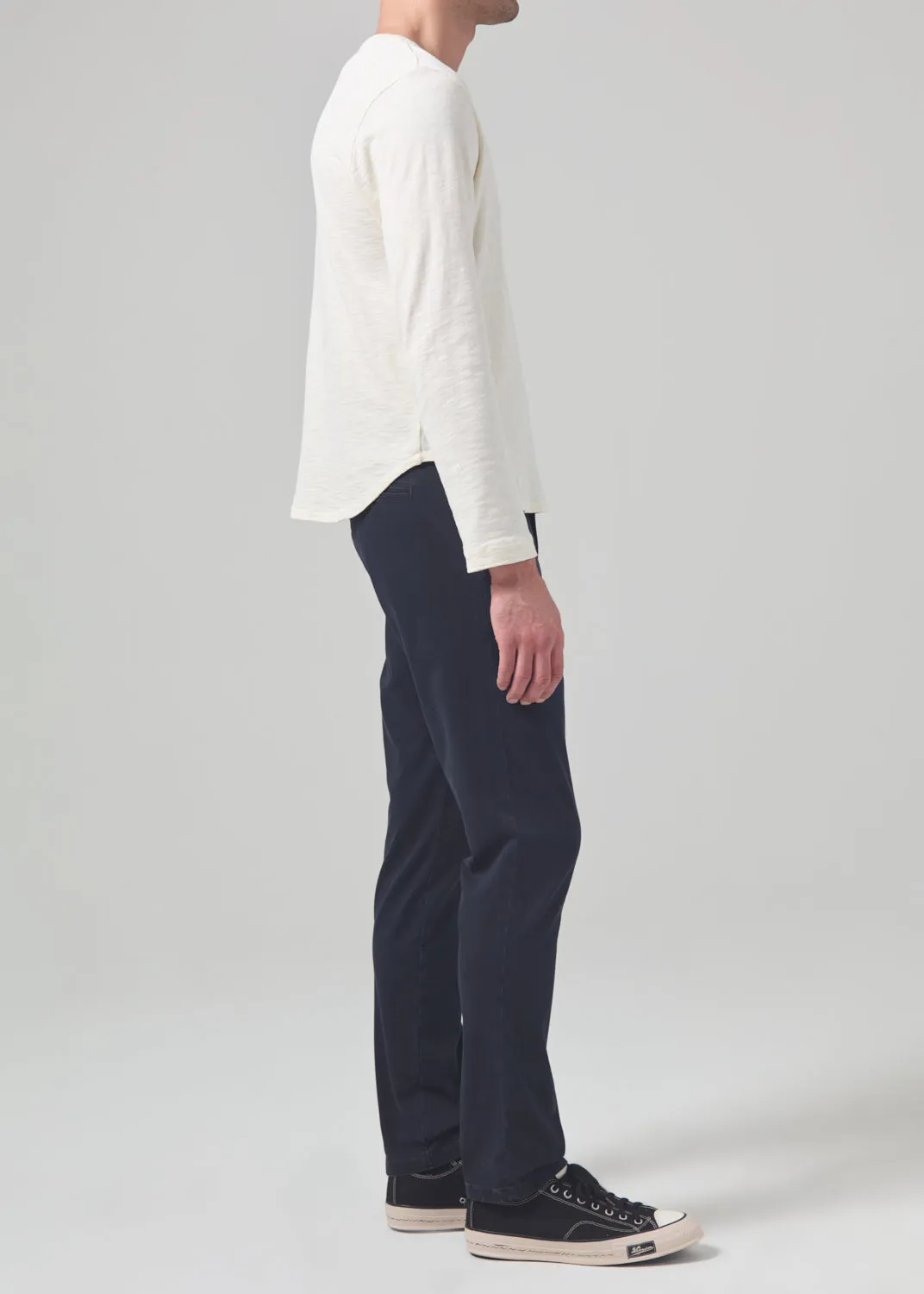 London Tapered Slim Italian Twill in Navy sold by Citizens Of Humanity product image thumbnail 4