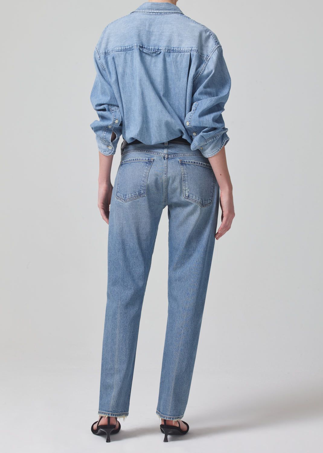 Emerson Mid Rise Relaxed 27" in Fontana sold by Citizens Of Humanity product image thumbnail 2