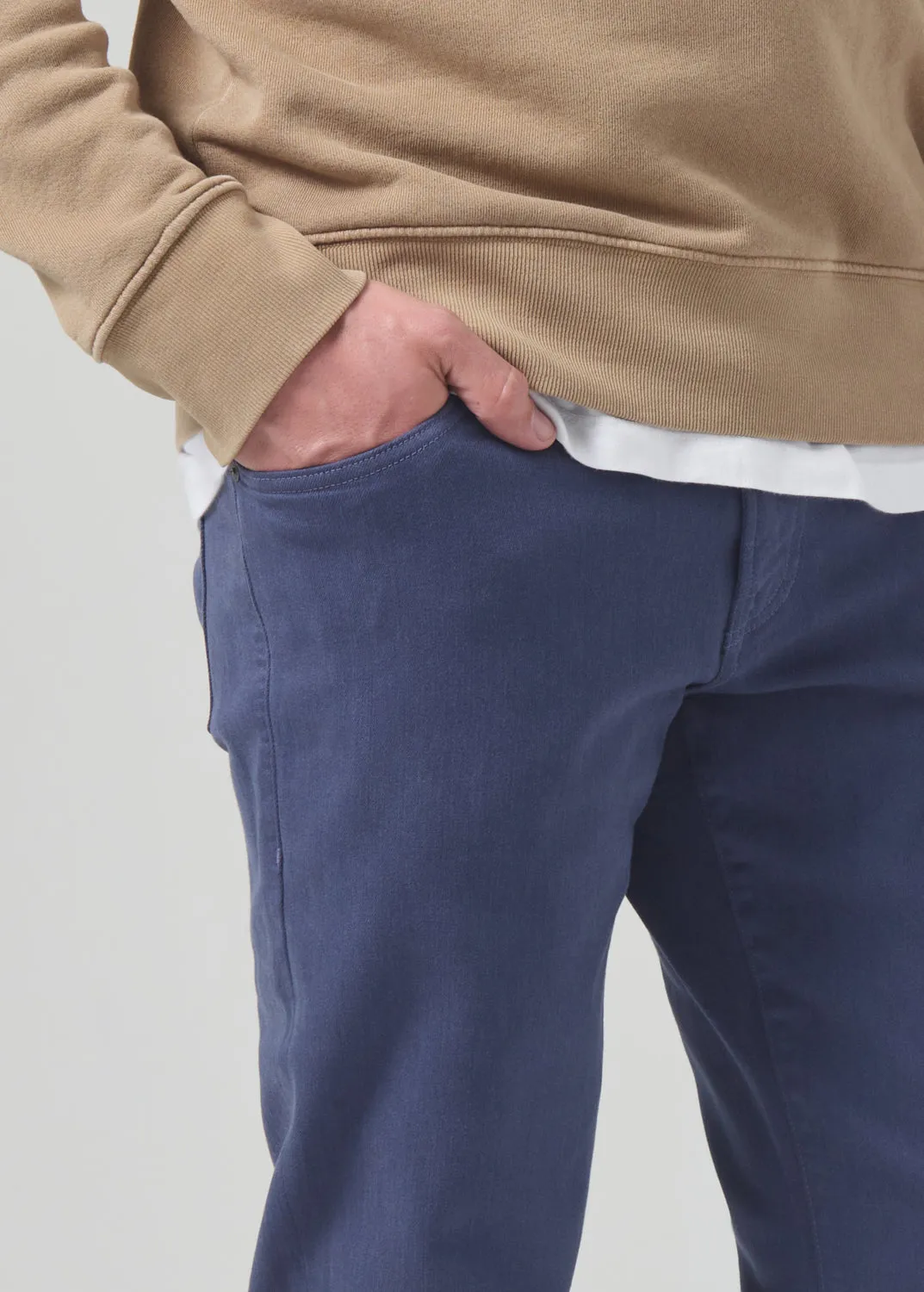 Gage Slim Straight Soft Weft in Ocean sold by Citizens Of Humanity product image thumbnail 5