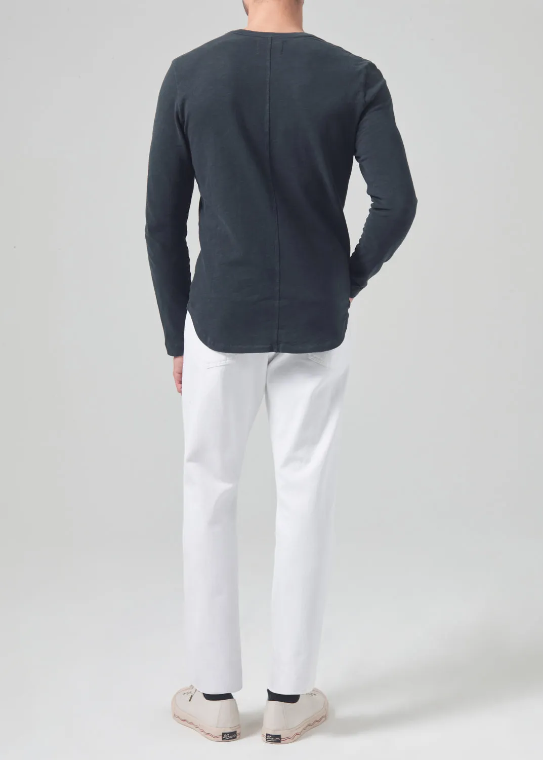 Finn Relaxed Taper Archive in Chalk sold by Citizens Of Humanity product image thumbnail 3