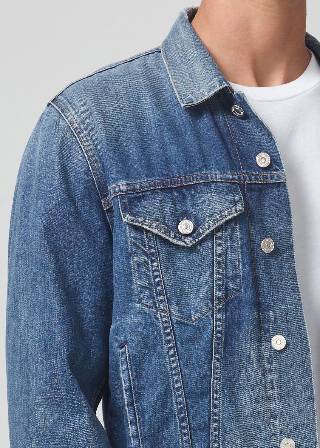 Classic Denim Jacket in Wilkes sold by Citizens Of Humanity product image thumbnail 4