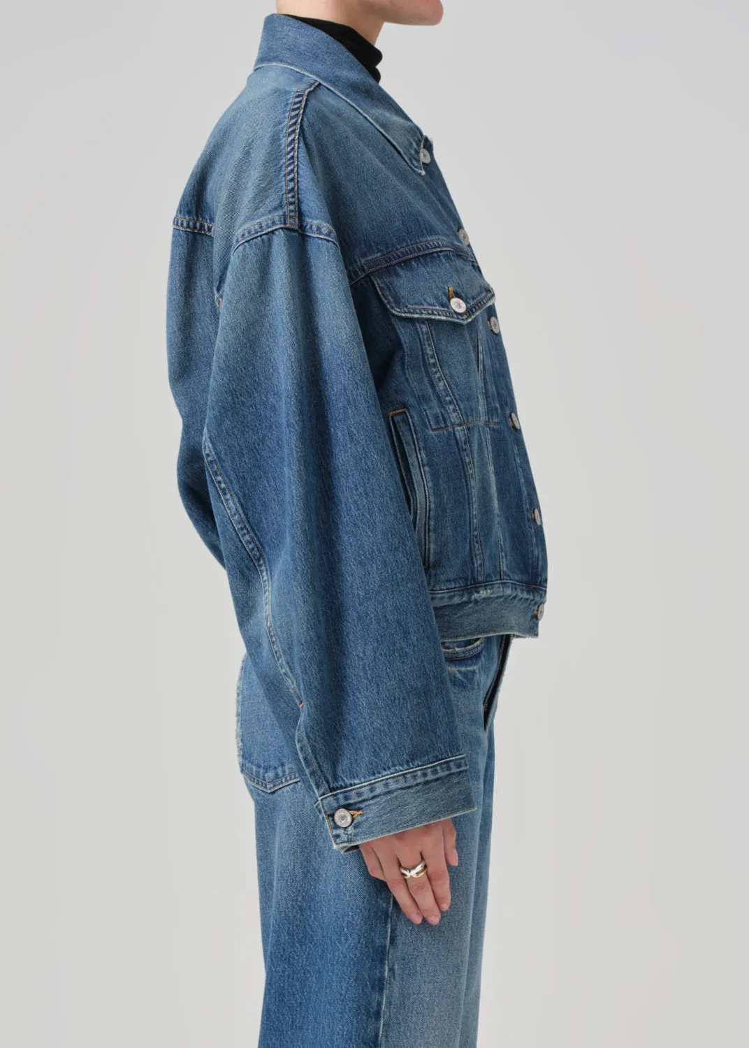 Quira Puff Jacket in Good Neighbor sold by Citizens Of Humanity product image thumbnail 4