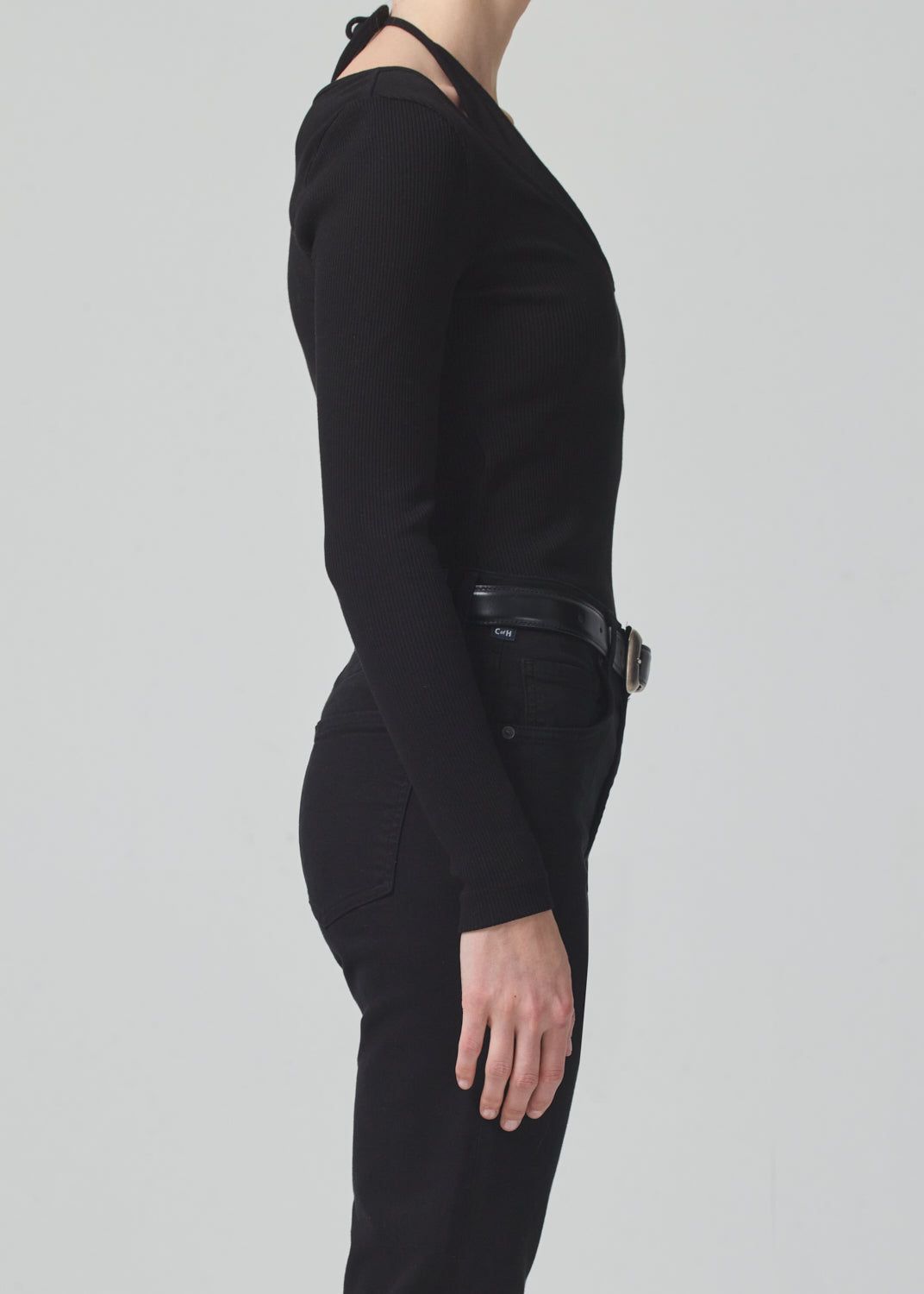 Livi Long Sleeve in Black sold by Citizens Of Humanity product image thumbnail 3