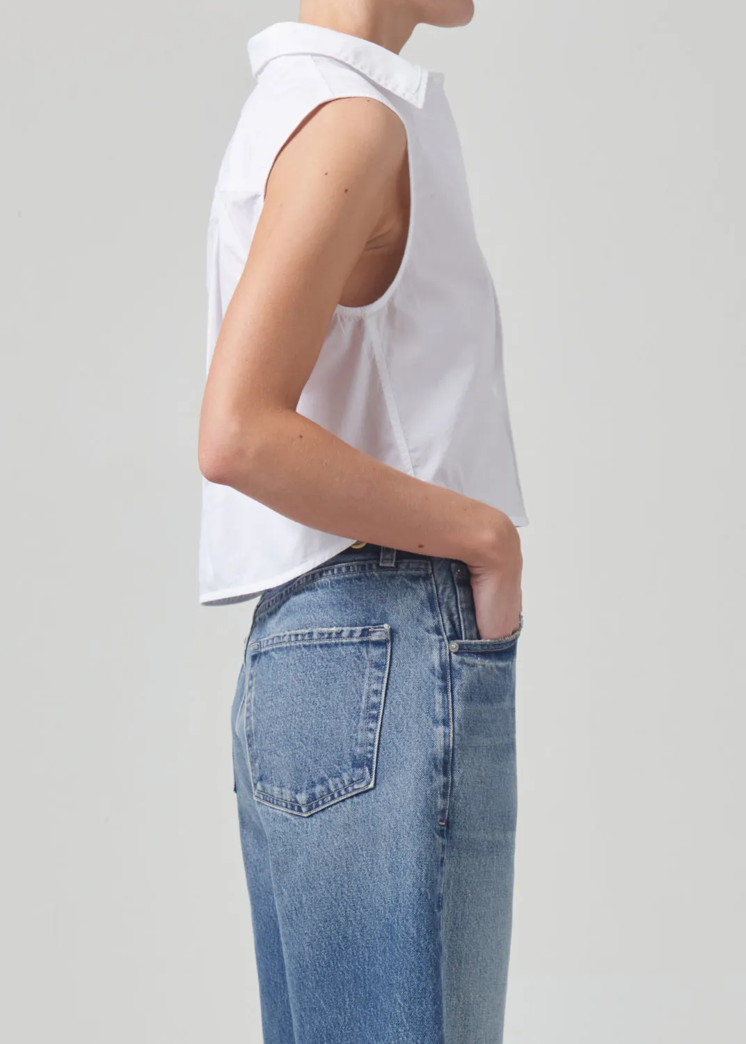Anders Sleeveless Crop in White sold by Citizens Of Humanity product image thumbnail 3