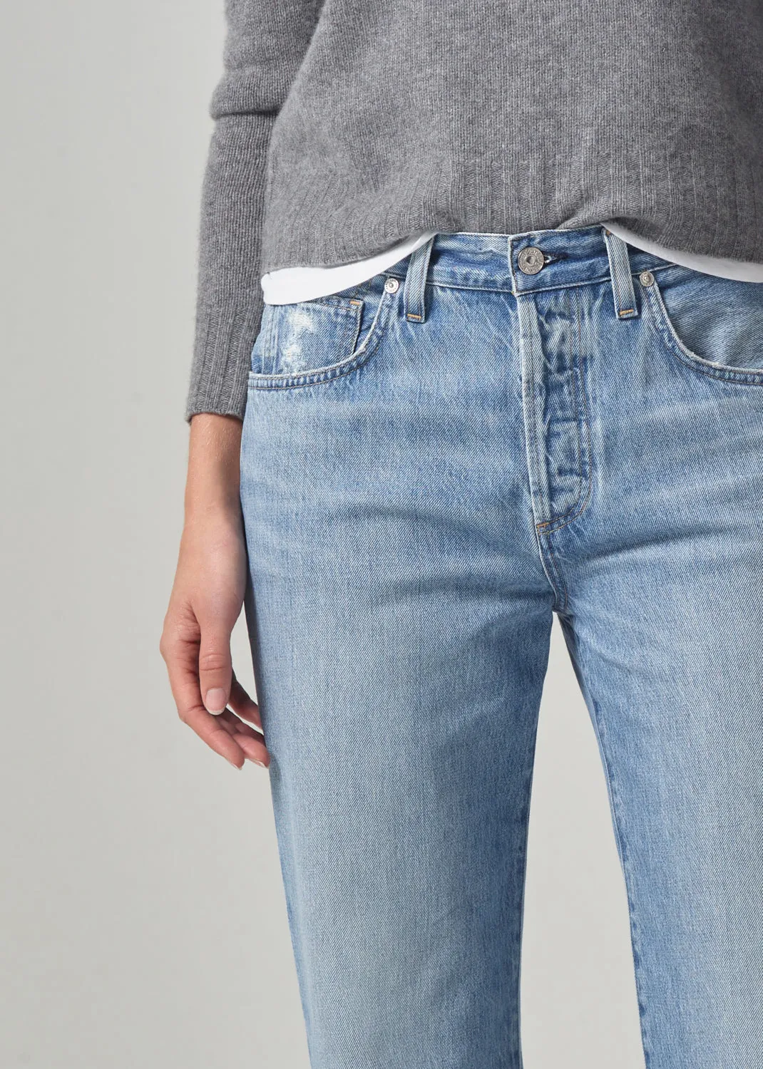 Emery Crop Relaxed Straight in Starsign sold by Citizens Of Humanity product image thumbnail 5