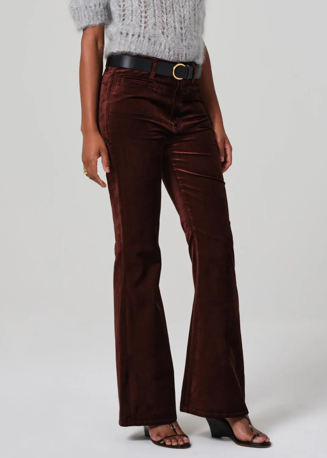 Lilah Flare With Welt Pocket Velvet in Chocolate Milk sold by Citizens Of Humanity product image thumbnail 4
