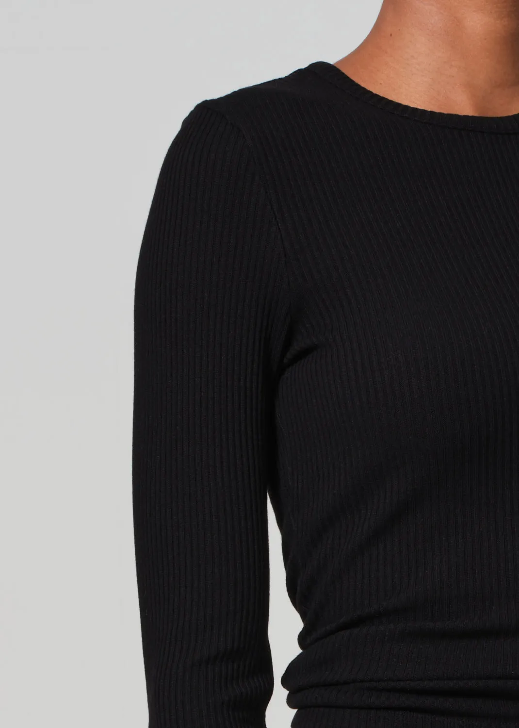 Fellina One Sleeve in Black sold by Citizens Of Humanity product image thumbnail 4