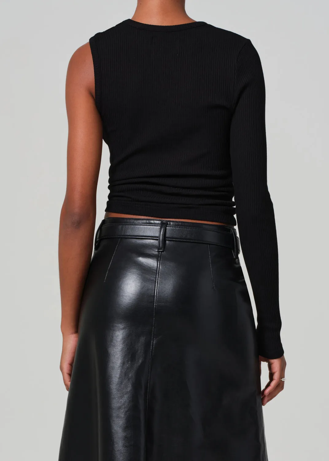 Fellina One Sleeve in Black sold by Citizens Of Humanity product image thumbnail 2