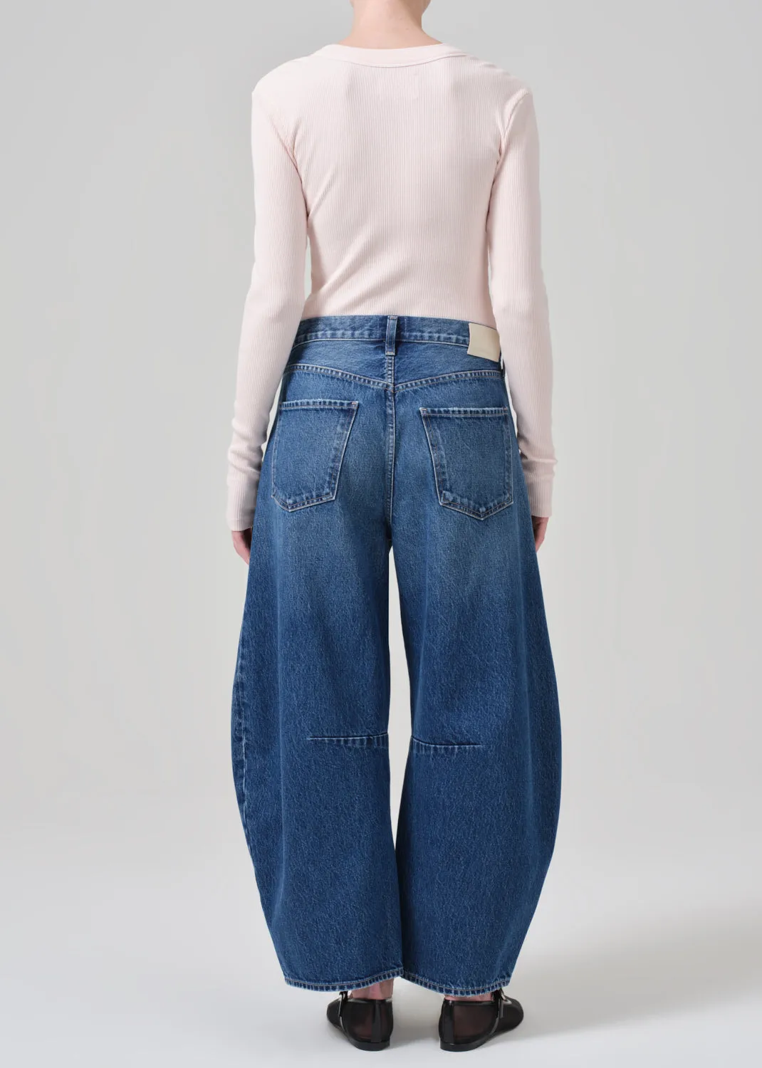 Petite Horseshoe Jean in Claremont sold by Citizens Of Humanity product image thumbnail 2