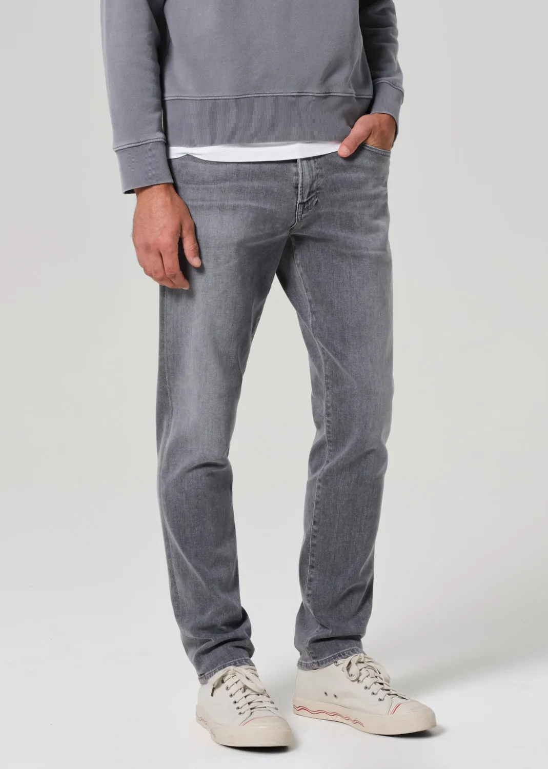 London Tapered Slim Perform in Sycamore sold by Citizens Of Humanity product image thumbnail 5