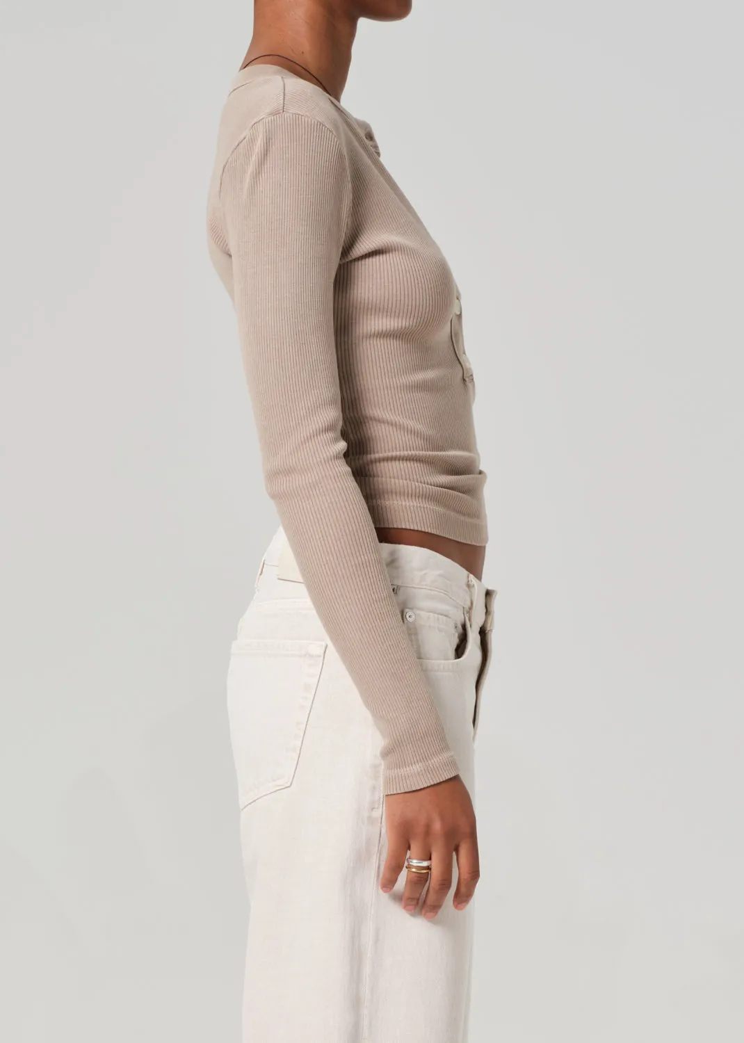 Varra Henley in Sandatlas sold by Citizens Of Humanity product image thumbnail 3