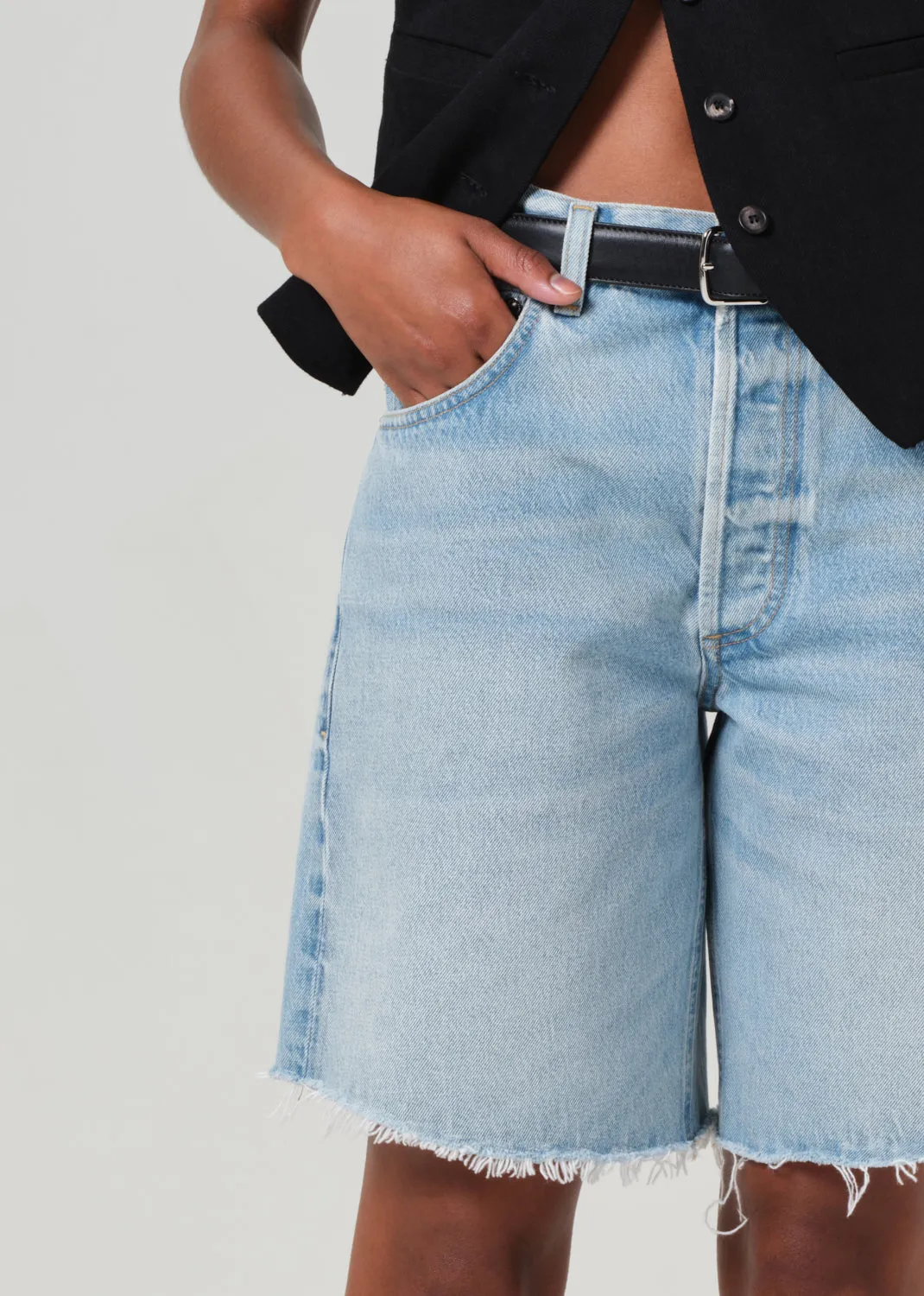 Ayla Short in Bianca sold by Citizens Of Humanity product image thumbnail 5