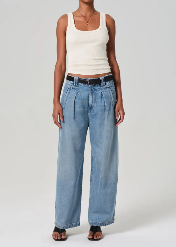 Cara Cropped Pleated Trouser in Amoura made by Citizens Of Humanity