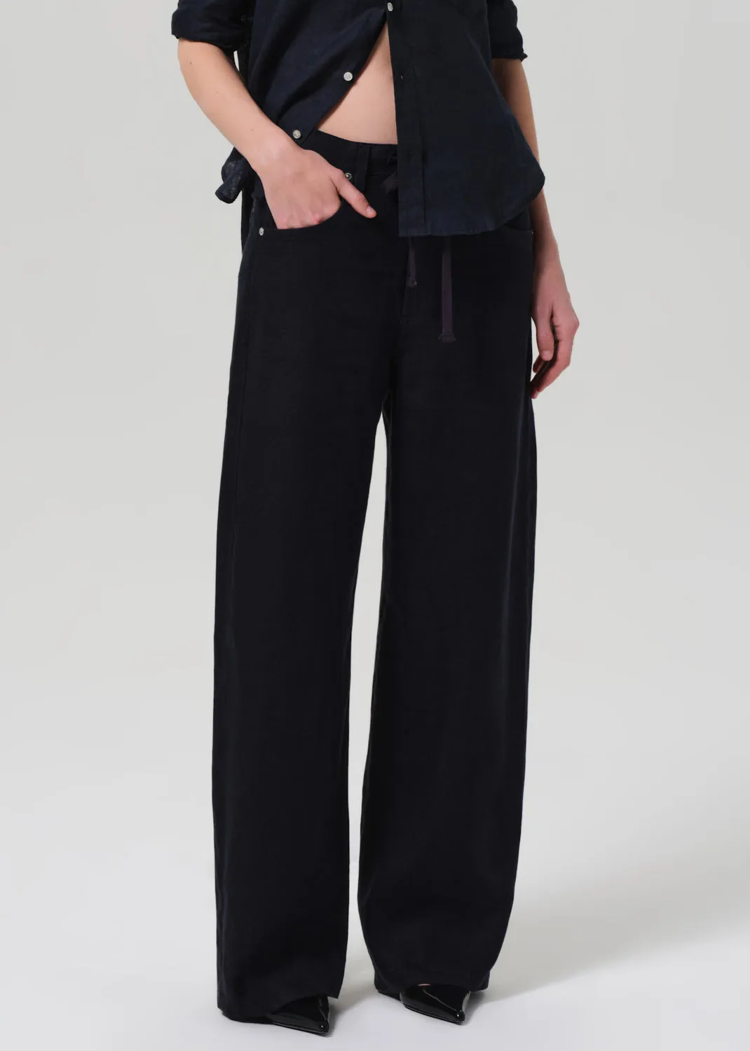 Brynn Drawstring Linen Trouser in True Navy sold by Citizens Of Humanity product image thumbnail 5