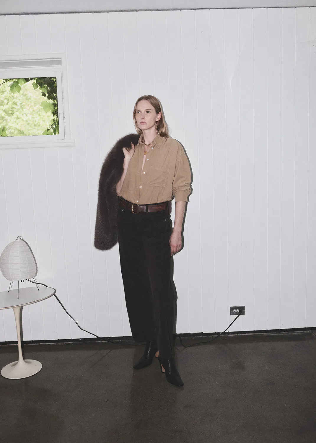 Lindz Easy Straight in Carob sold by Citizens Of Humanity product image thumbnail 2