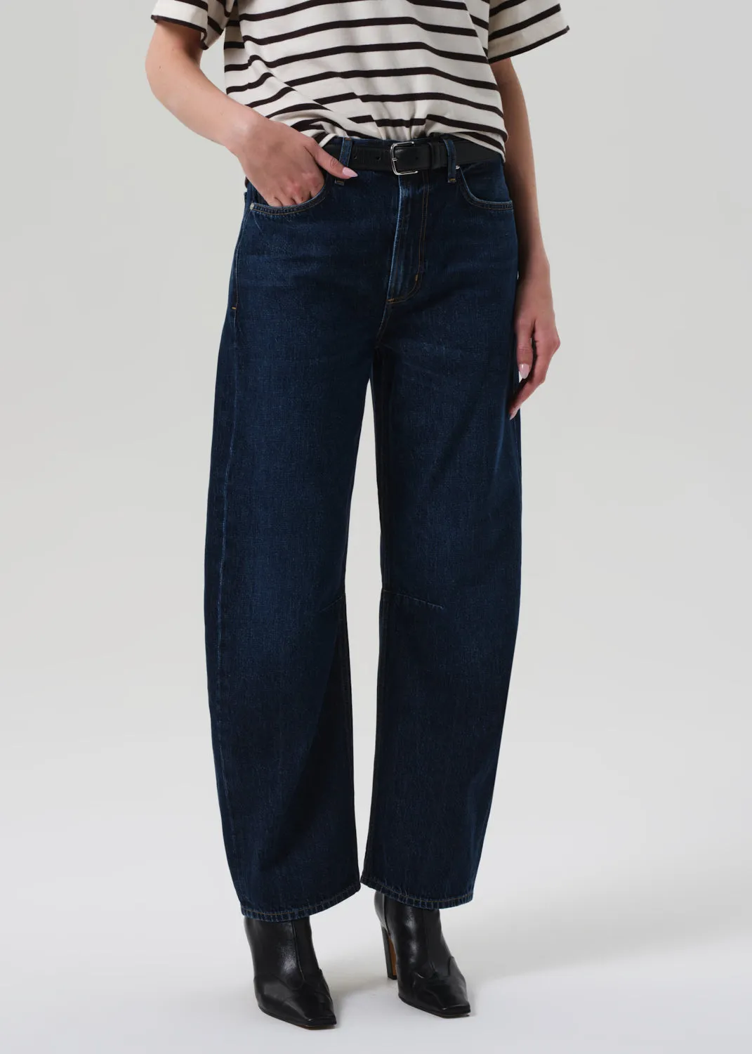 Miro Long Relaxed Jean in Medina sold by Citizens Of Humanity product image thumbnail 4