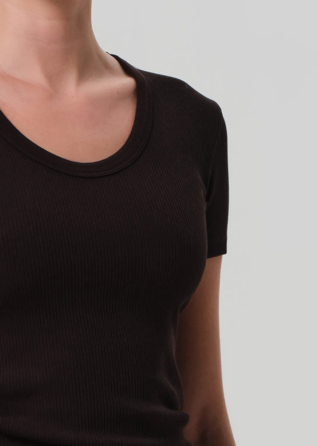 Maude U Neck Tee in Chocolate sold by Citizens Of Humanity product image thumbnail 4