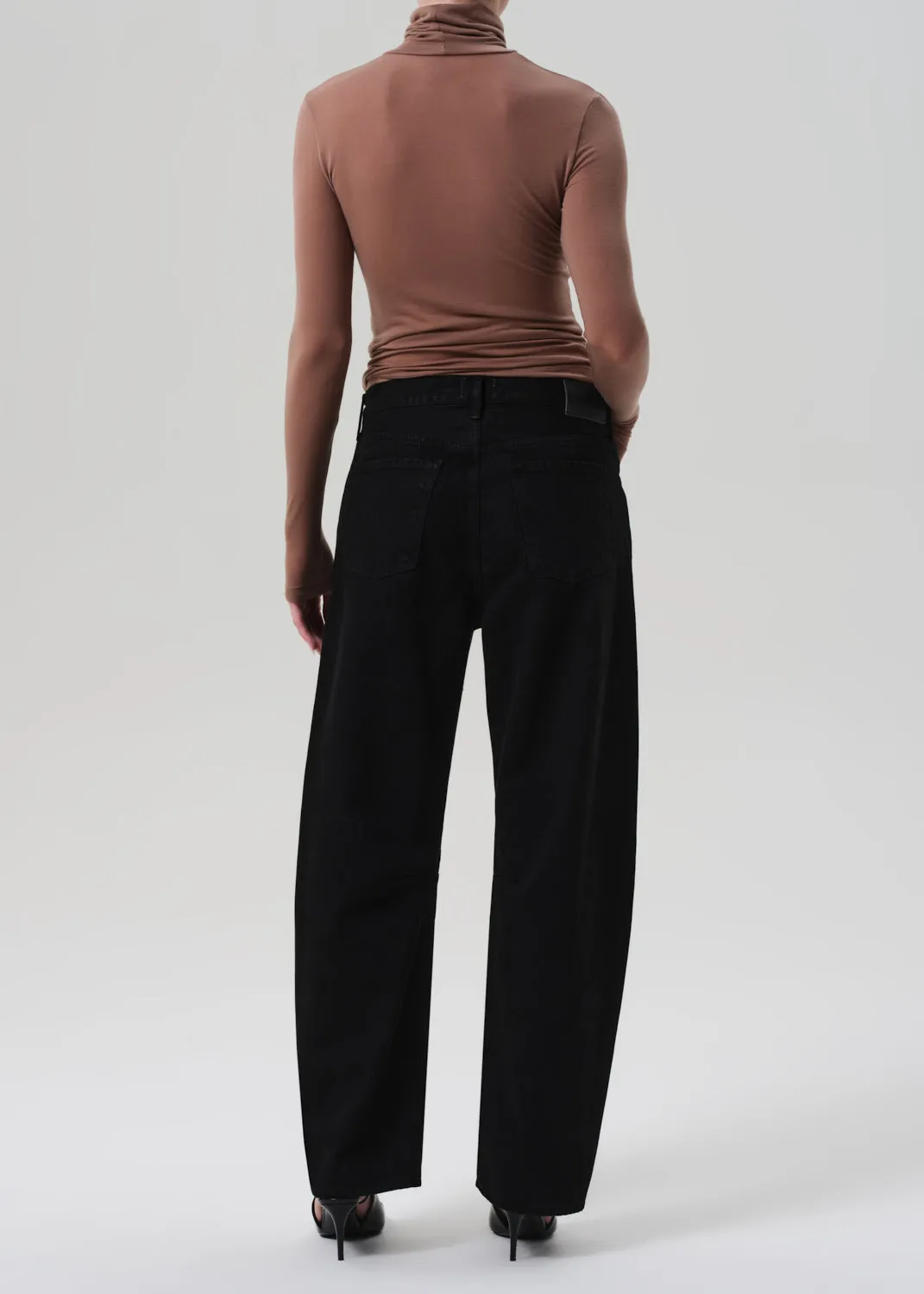 Miro Long Relaxed Jean in Solid Black sold by Citizens Of Humanity product image thumbnail 2