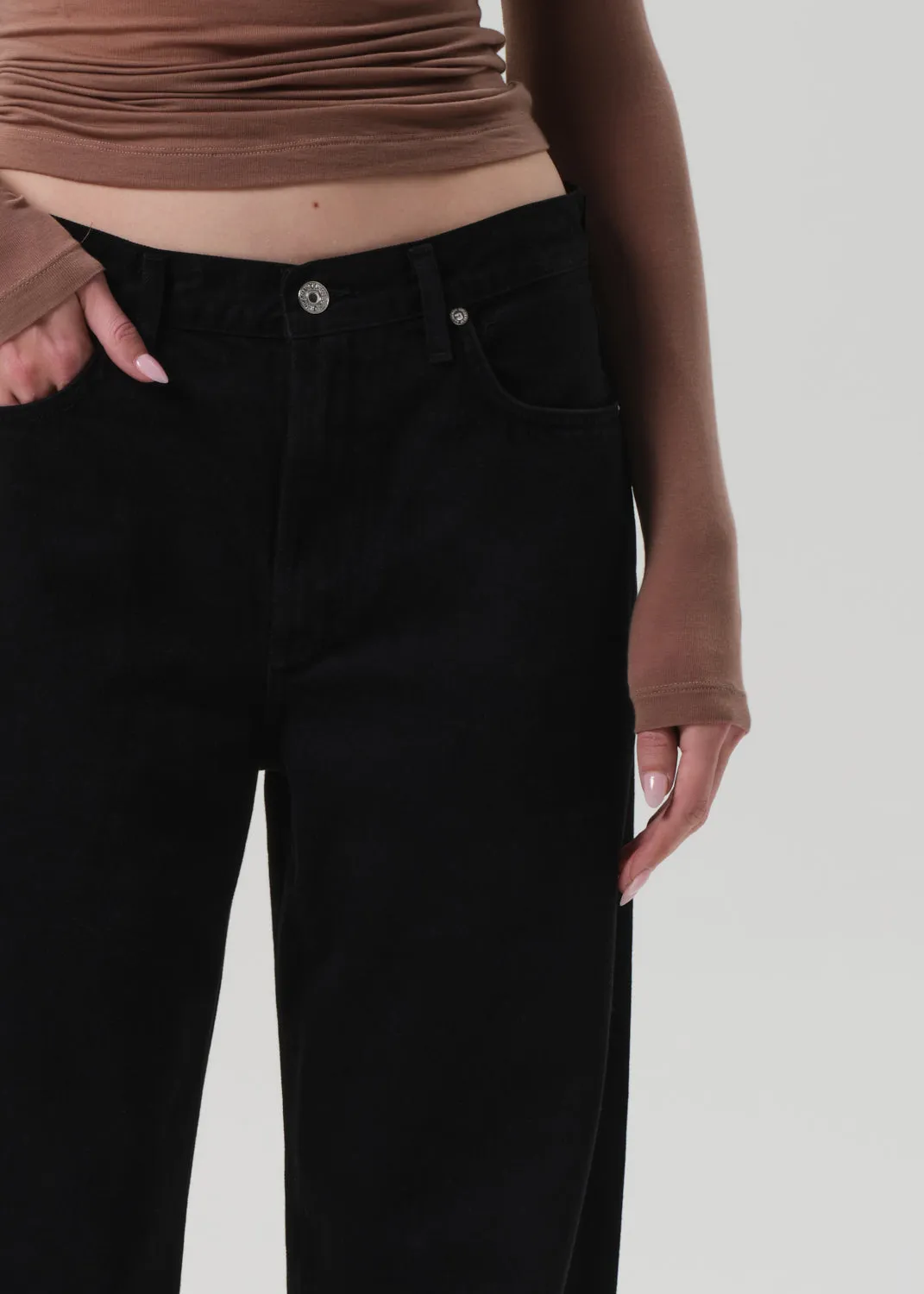 Miro Long Relaxed Jean in Solid Black sold by Citizens Of Humanity product image thumbnail 5