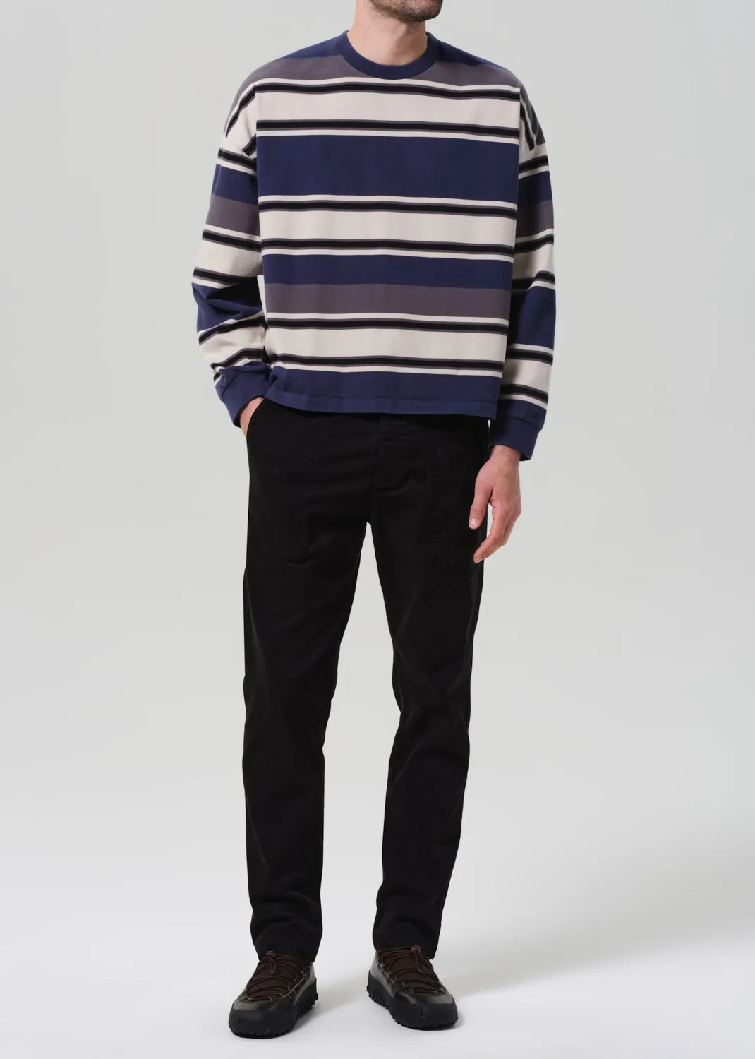 Finn Field Trouser in Black sold by Citizens Of Humanity product image thumbnail 2