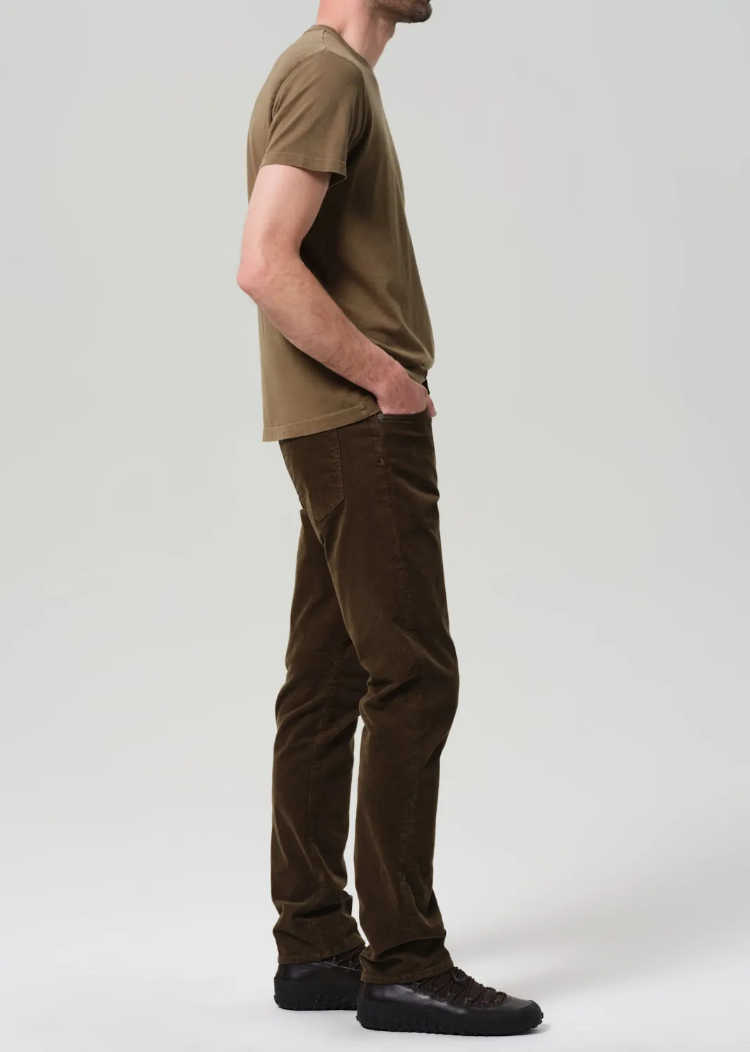 Elijah Straight Stretch Corduroy in Olive sold by Citizens Of Humanity product image thumbnail 4