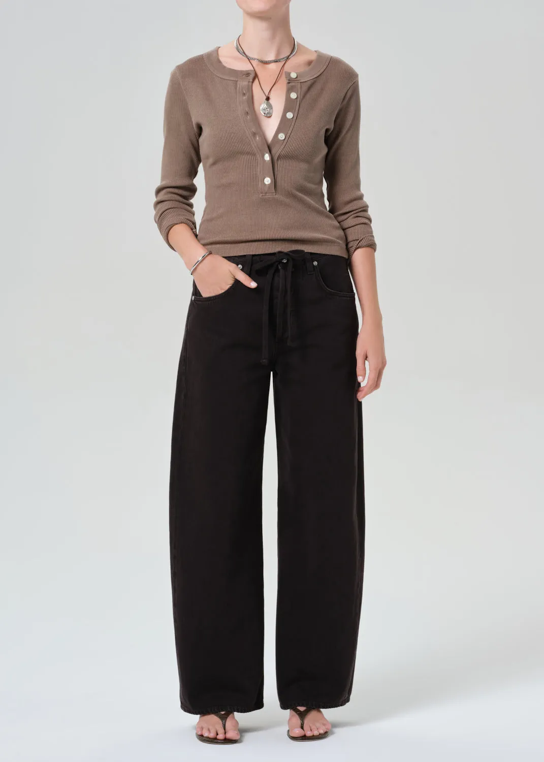 Varra Henley in Cocoa sold by Citizens Of Humanity product image thumbnail 5