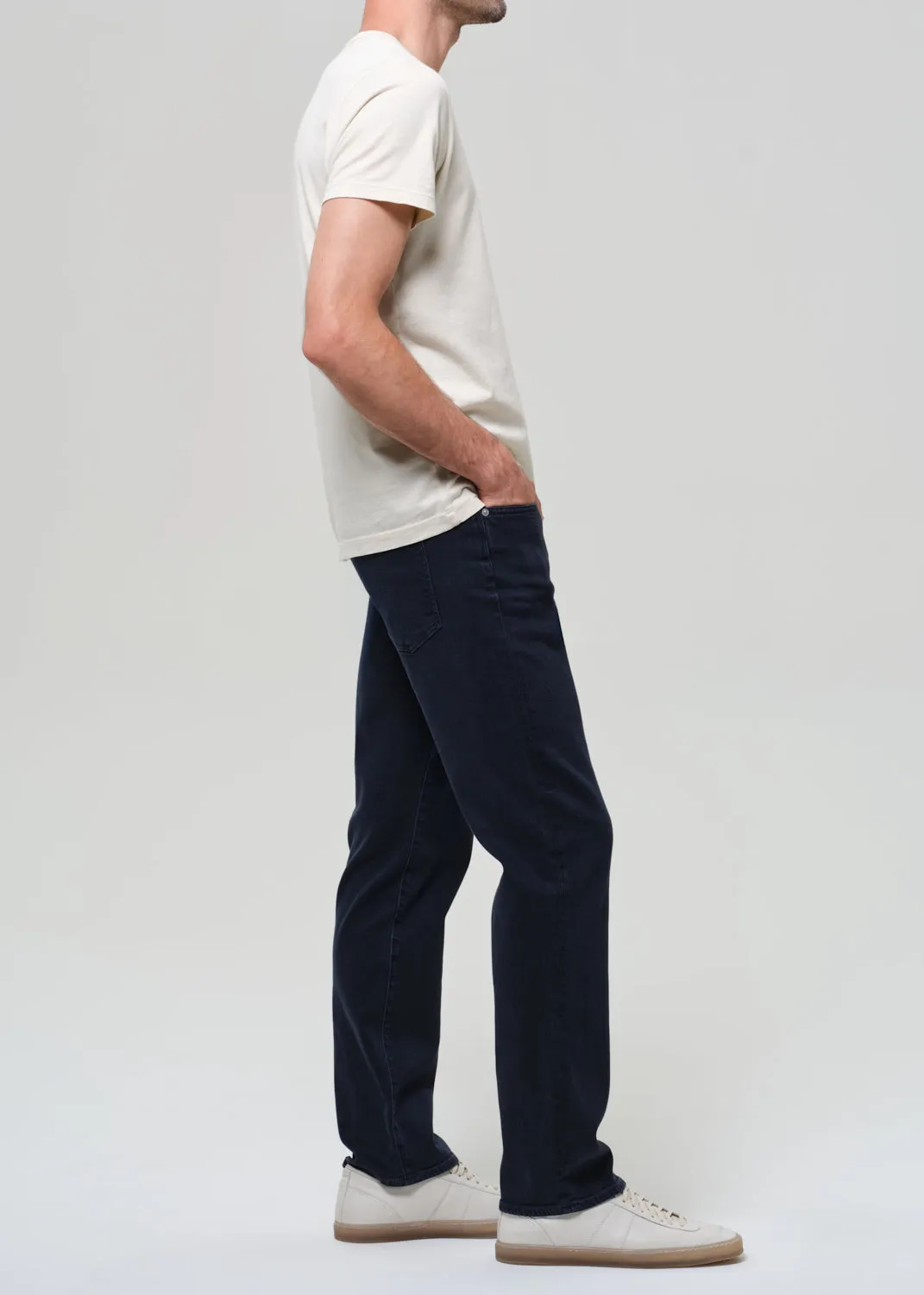 Elijah Straight Perform in Navy sold by Citizens Of Humanity product image thumbnail 4