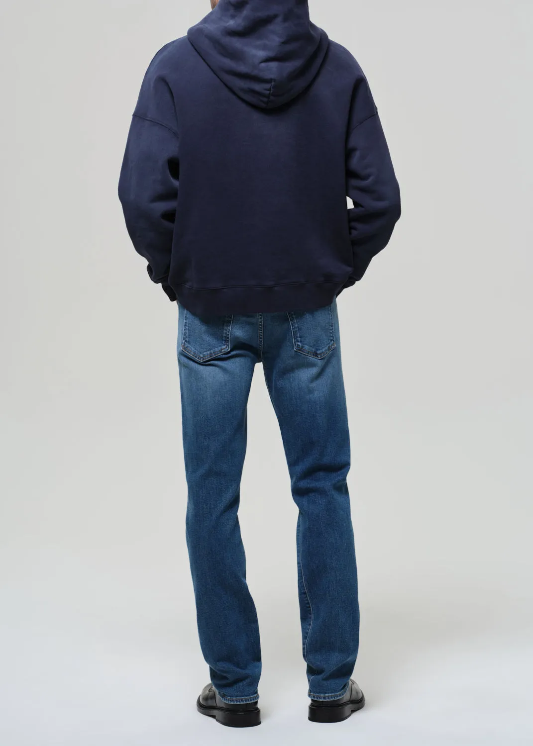 Gage Slim Straight Perform in True Blue sold by Citizens Of Humanity product image thumbnail 3