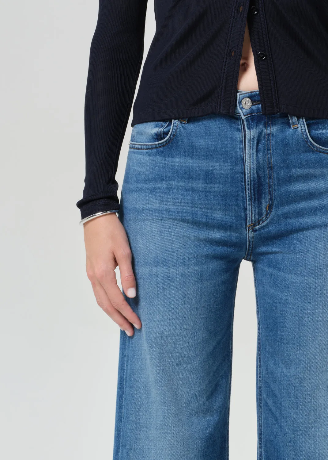 Lyra Wide Leg Crop Raw Hem in Verve sold by Citizens Of Humanity product image thumbnail 5