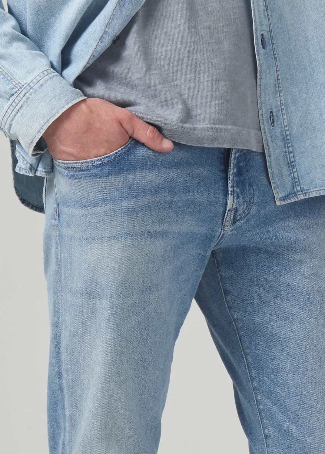 London Tapered Slim Perform in Pavilion sold by Citizens Of Humanity product image thumbnail 5