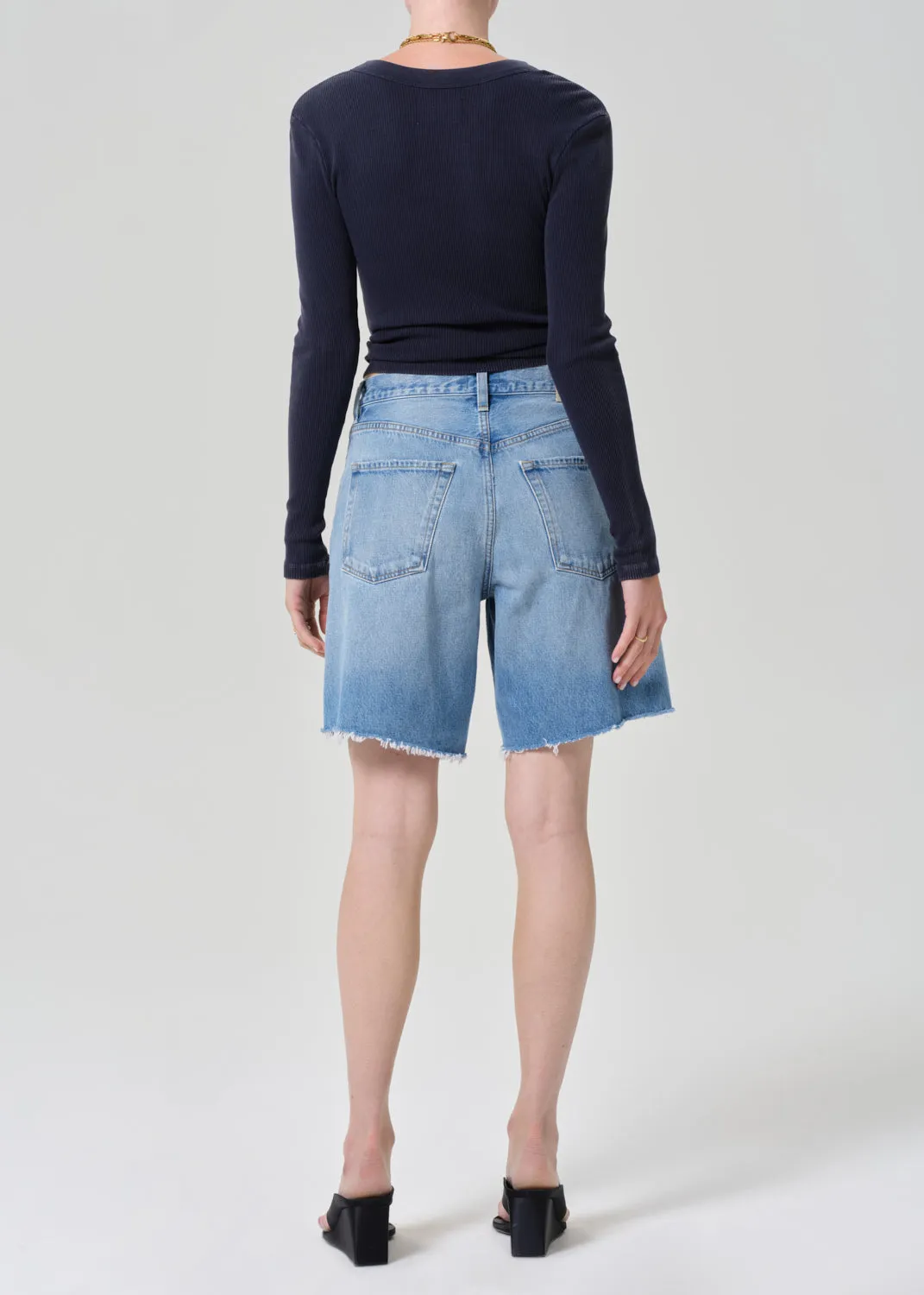 Ayla Short in Sparrow sold by Citizens Of Humanity product image thumbnail 2