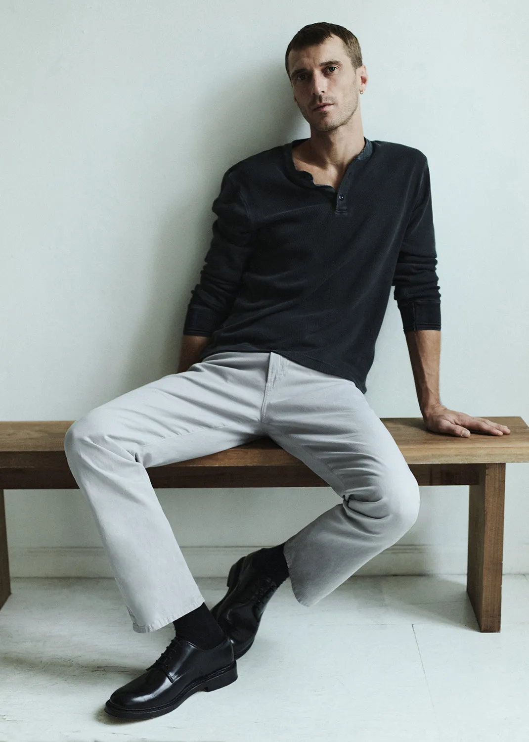 Elijah Straight Comfort Stretch Linen in Stone Grey sold by Citizens Of Humanity