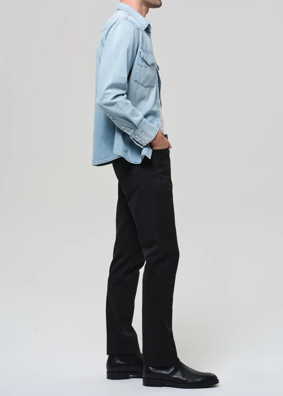 Elijah Straight Comfort Stretch Linen in Washed Black sold by Citizens Of Humanity product image thumbnail 5