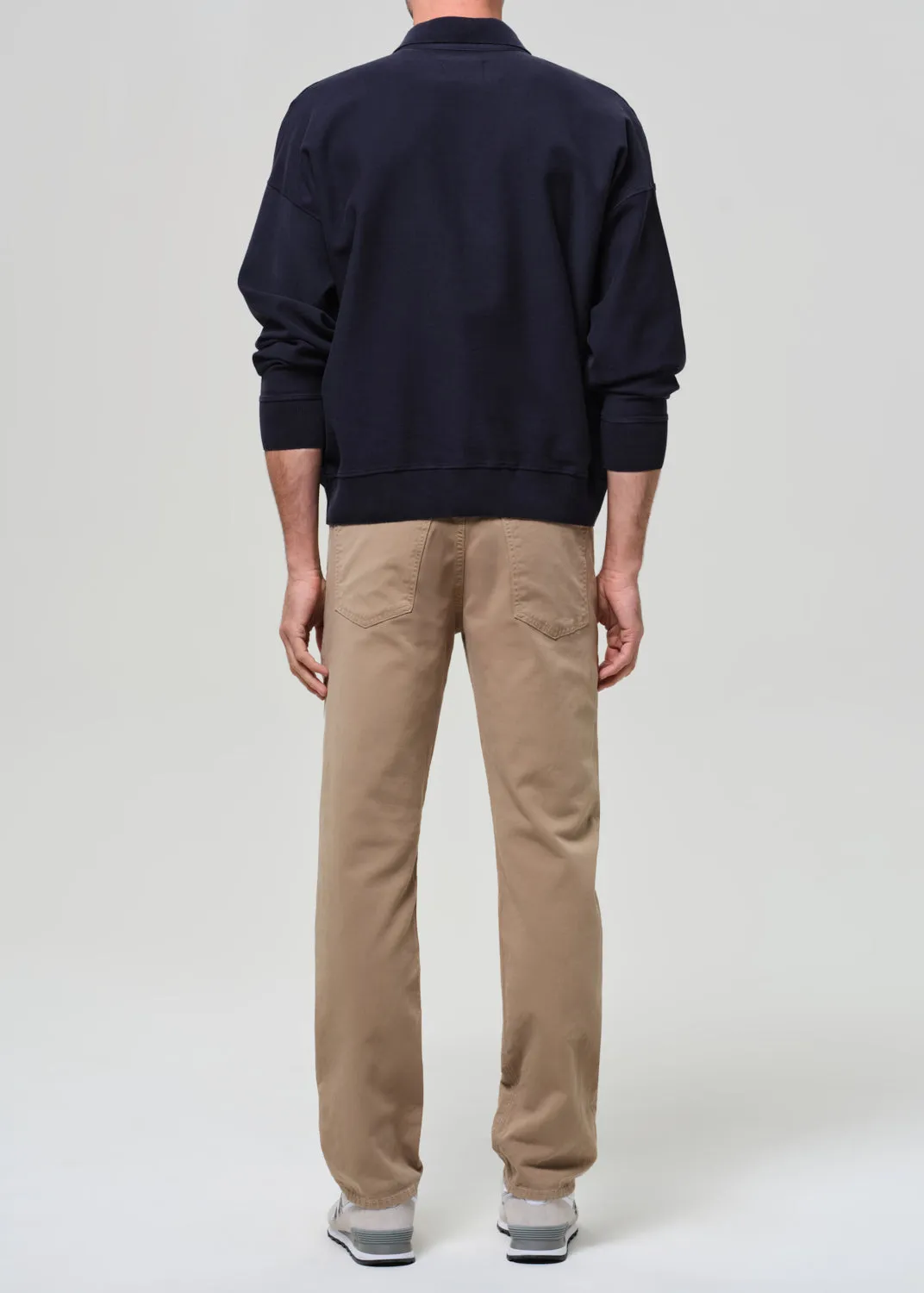 Elijah Straight Comfort Stretch Linen in Sand sold by Citizens Of Humanity product image thumbnail 4