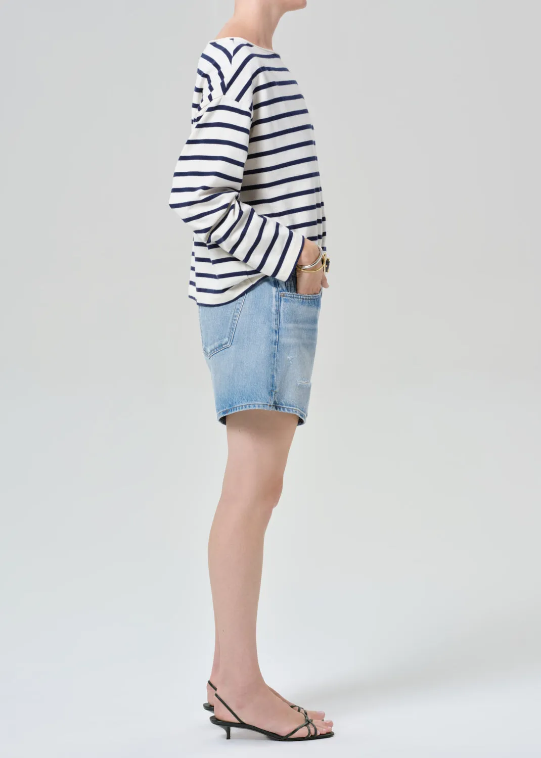 Billie Relaxed Short in Sparrow sold by Citizens Of Humanity product image thumbnail 3