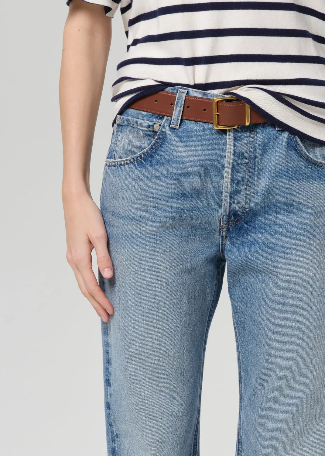 Lindz Easy Straight in Hikari sold by Citizens Of Humanity product image thumbnail 5