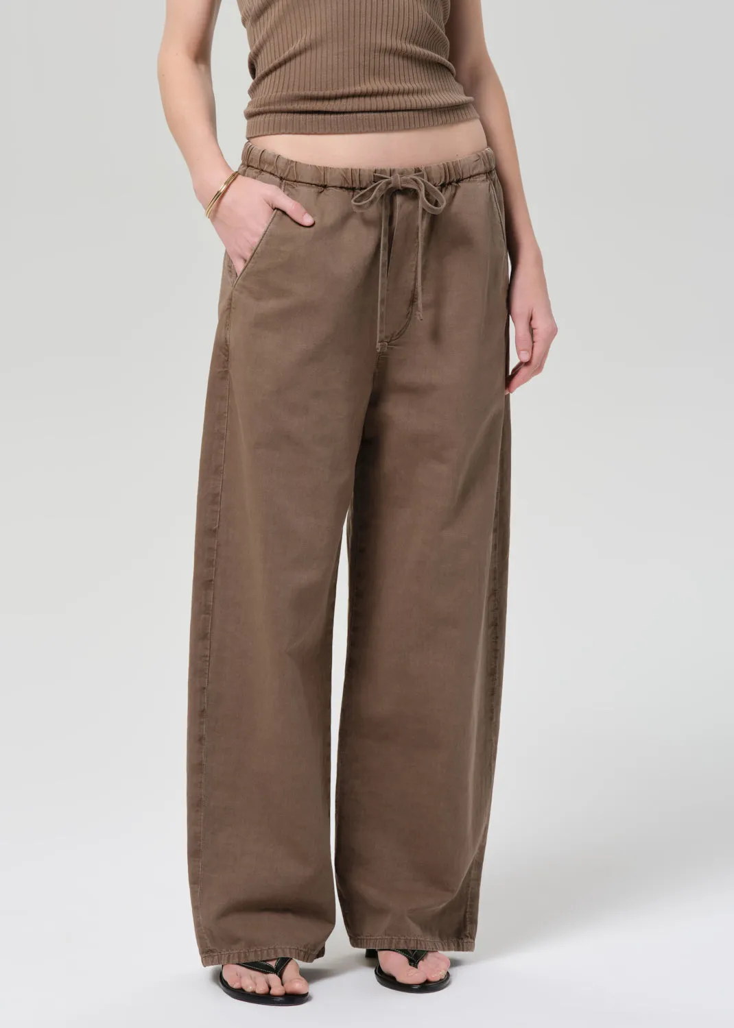 Aurora Pull On in Cocoa sold by Citizens Of Humanity product image thumbnail 4