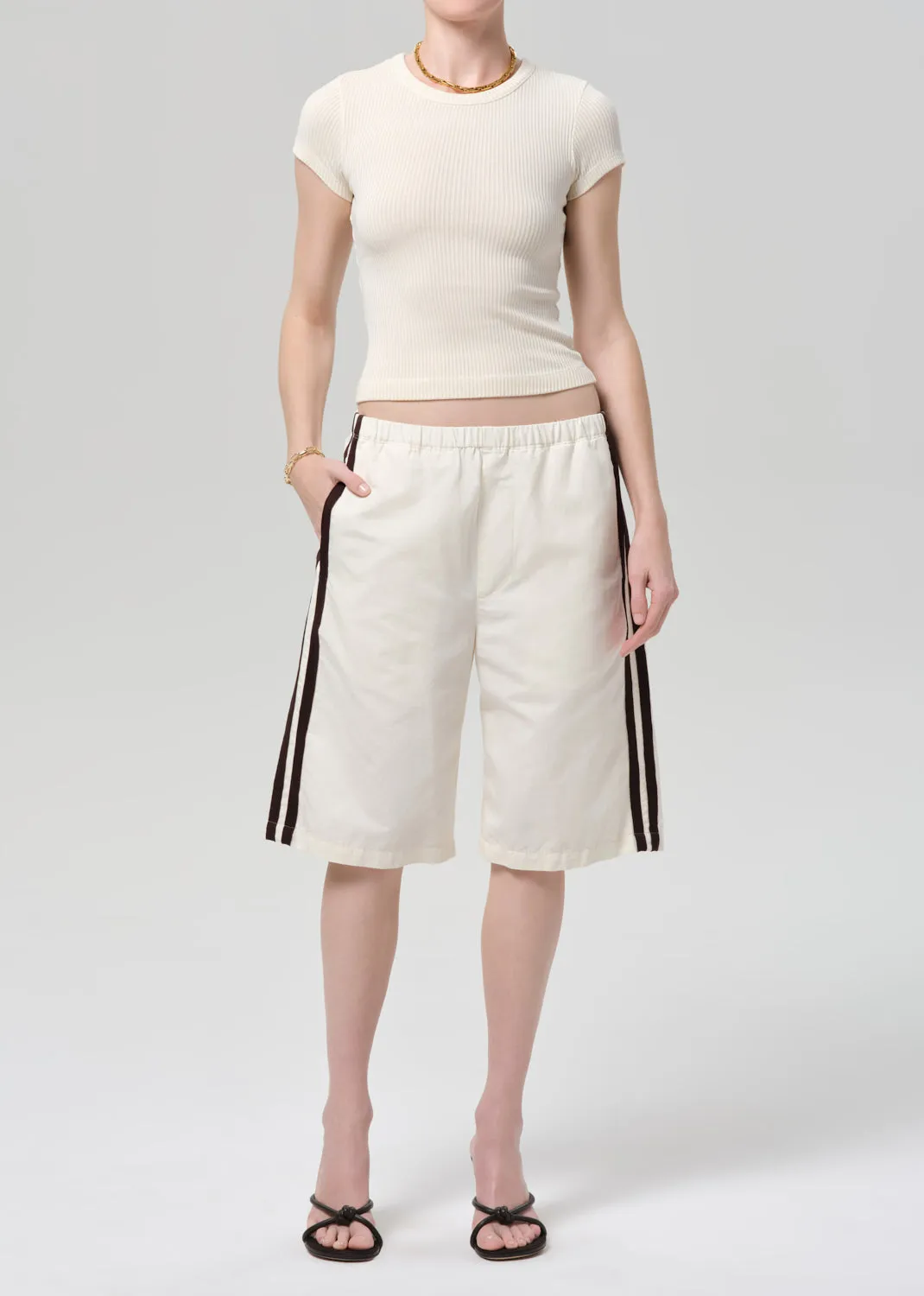 Nello Tee in Dune sold by Citizens Of Humanity product image thumbnail 5