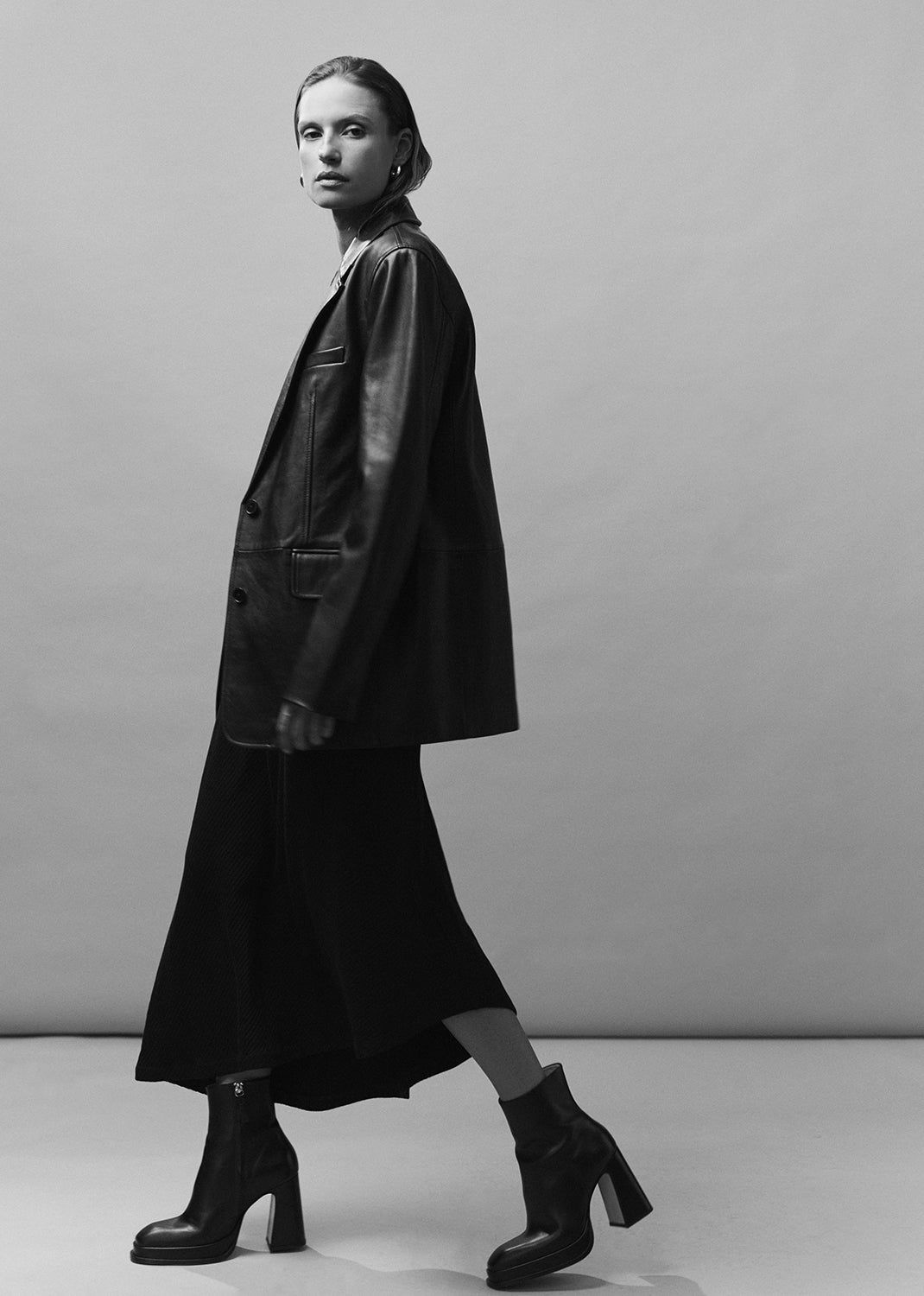 Tanya Long Sleeve Dress in Black sold by Citizens Of Humanity product image thumbnail 2