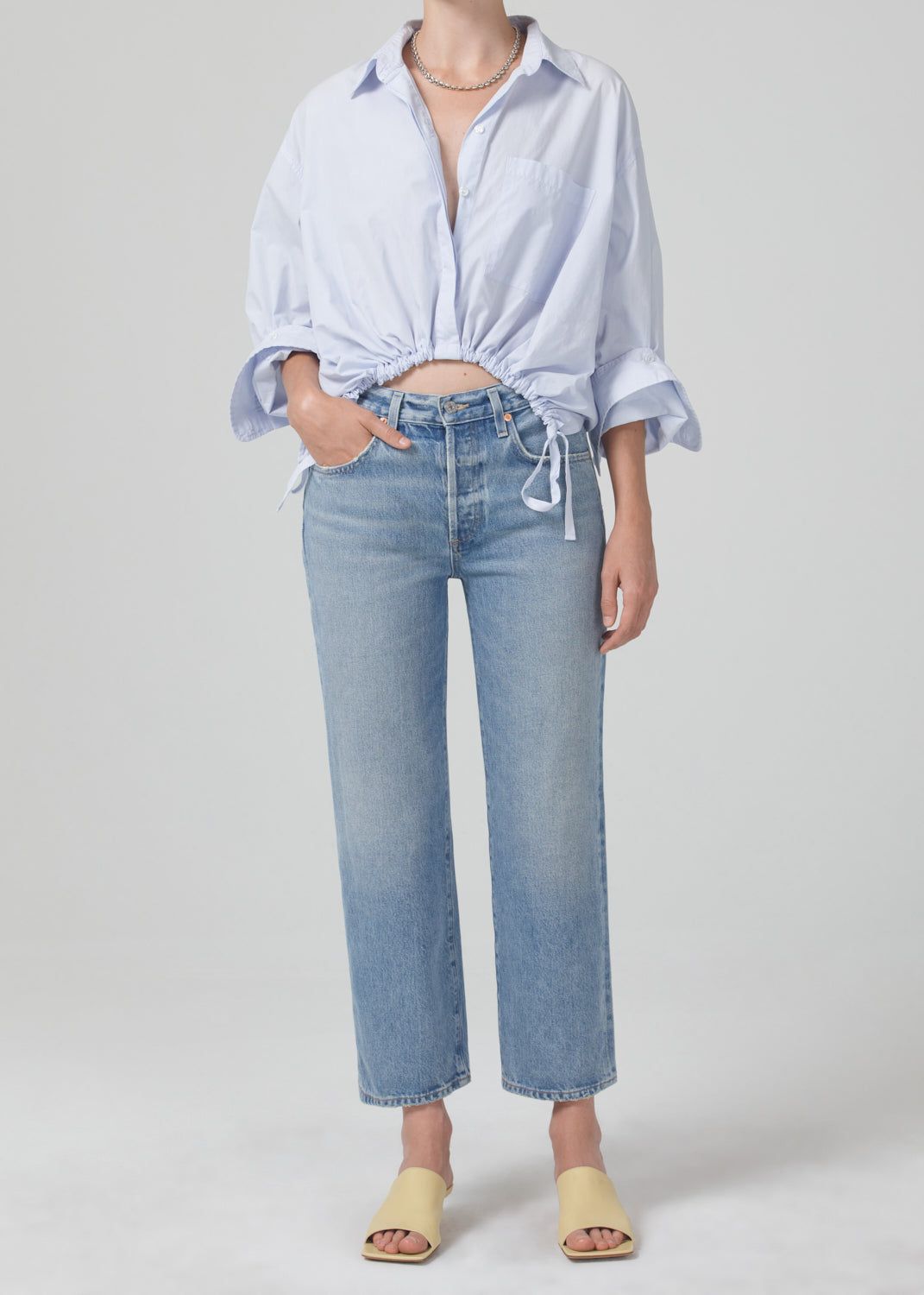 Emery Crop Relaxed Straight in Daydream sold by Citizens Of Humanity