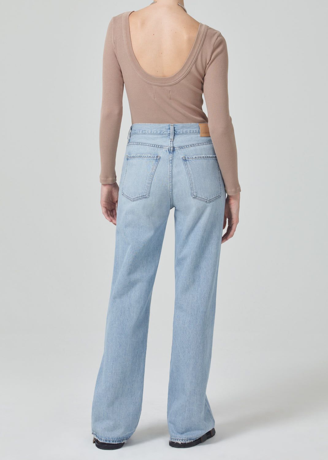 Annina High Rise Wide Leg 33" in Parfait sold by Citizens Of Humanity product image thumbnail 2