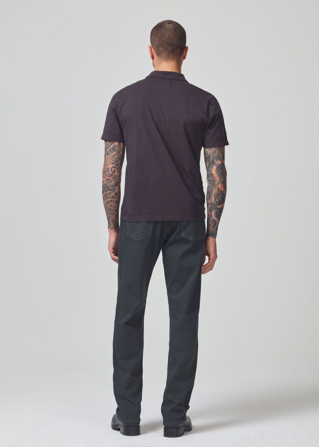 Gage Slim Straight Soft Weft in Seaweed sold by Citizens Of Humanity product image thumbnail 2