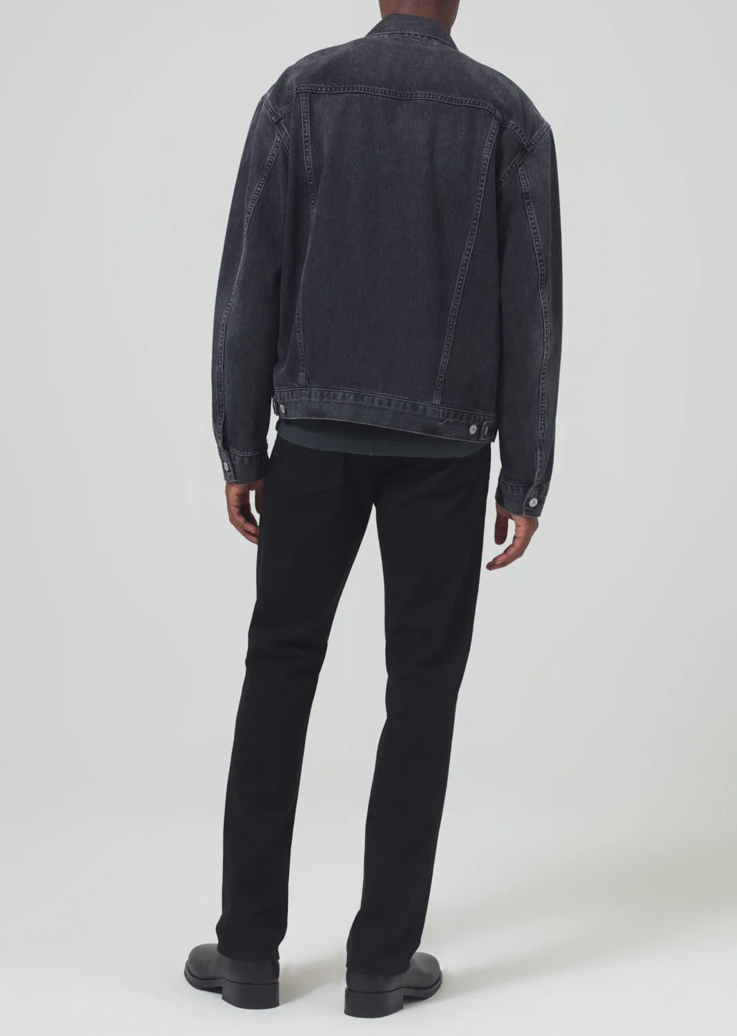 Gage Slim Straight Soft Weft in Black sold by Citizens Of Humanity product image thumbnail 3