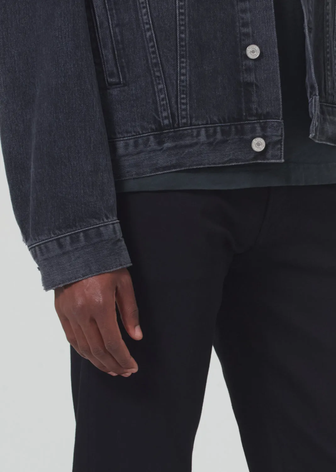 Gage Slim Straight Soft Weft in Black sold by Citizens Of Humanity product image thumbnail 5