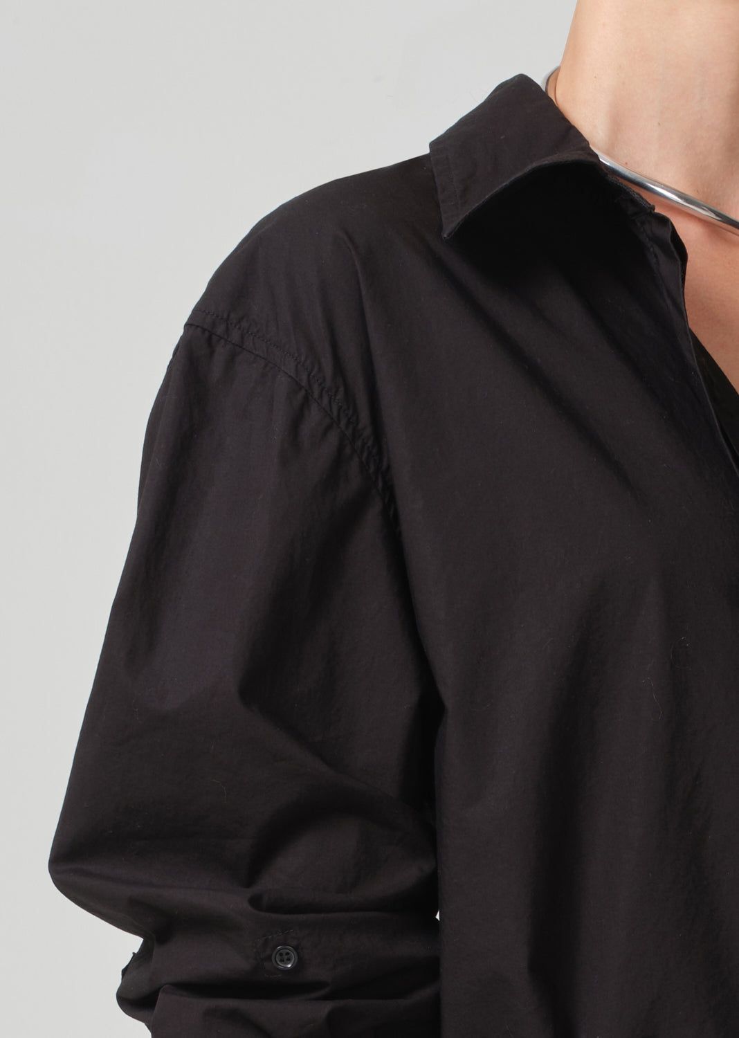 Aave Oversized Cuff Shirt in Black sold by Citizens Of Humanity product image thumbnail 4