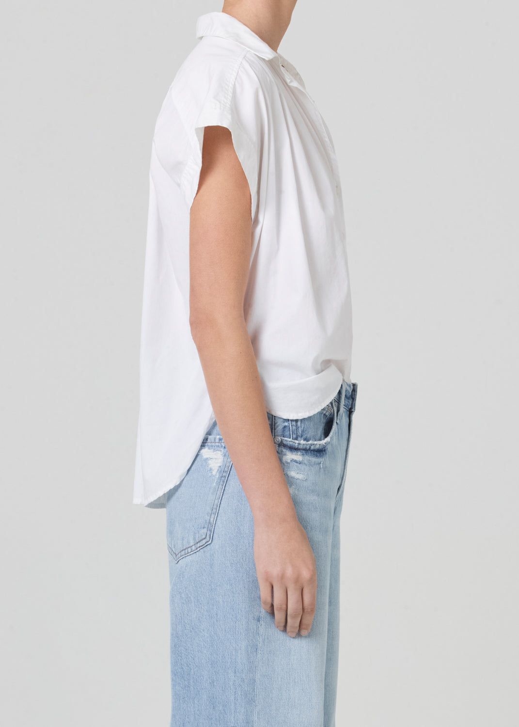 Penny Short Sleeve Blouse in White sold by Citizens Of Humanity product image thumbnail 3